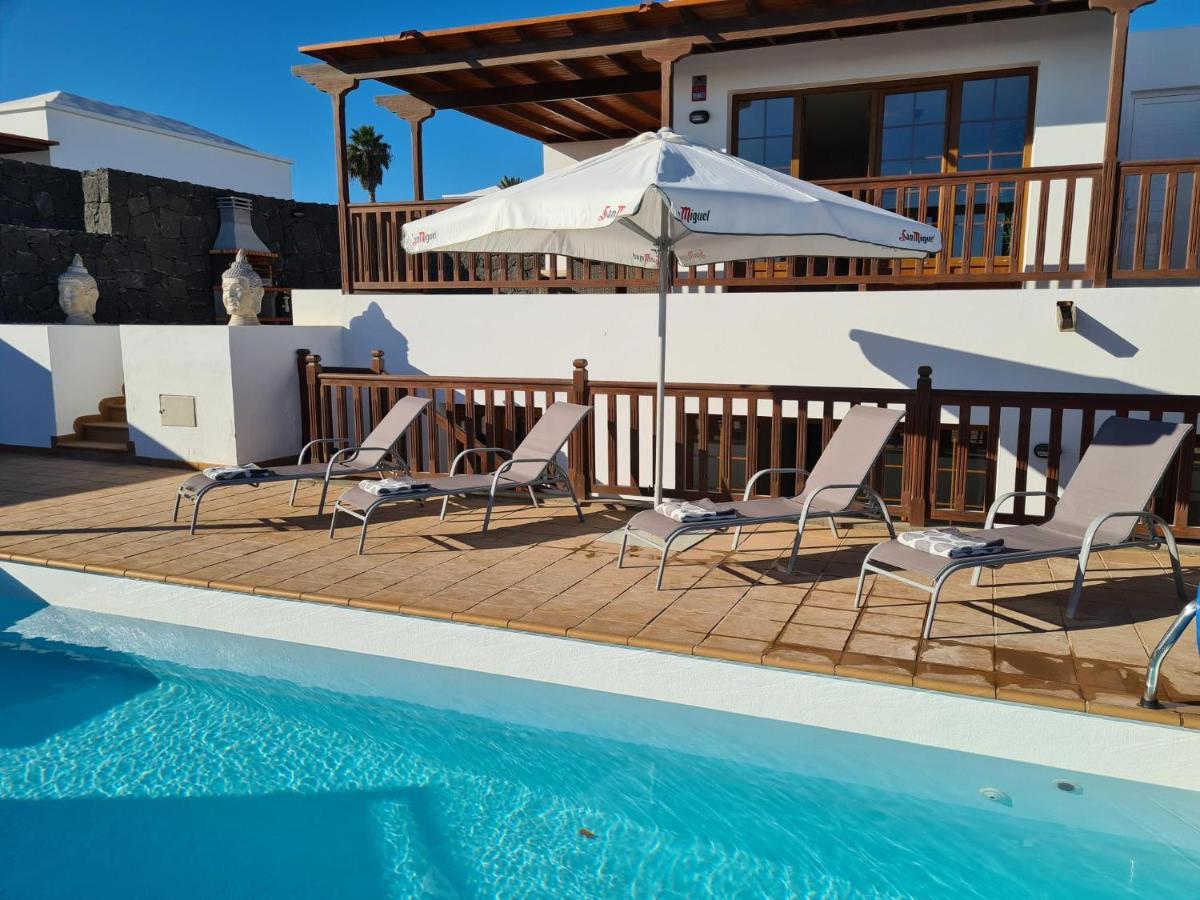 Luxury 4-Bedroom Villa With Heated Pool + Sea View Playa Blanca  Zewnętrze zdjęcie