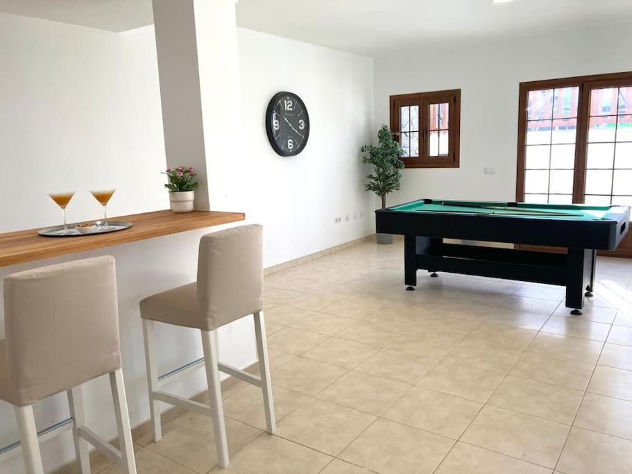 Luxury 4-Bedroom Villa With Heated Pool + Sea View Playa Blanca  Zewnętrze zdjęcie