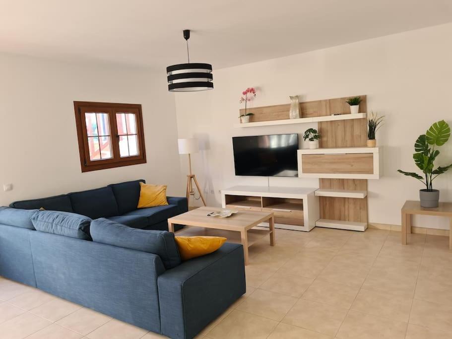 Luxury 4-Bedroom Villa With Heated Pool + Sea View Playa Blanca  Zewnętrze zdjęcie