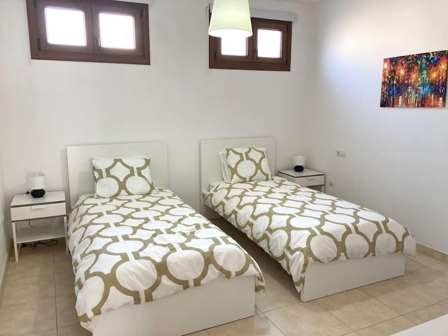 Luxury 4-Bedroom Villa With Heated Pool + Sea View Playa Blanca  Zewnętrze zdjęcie